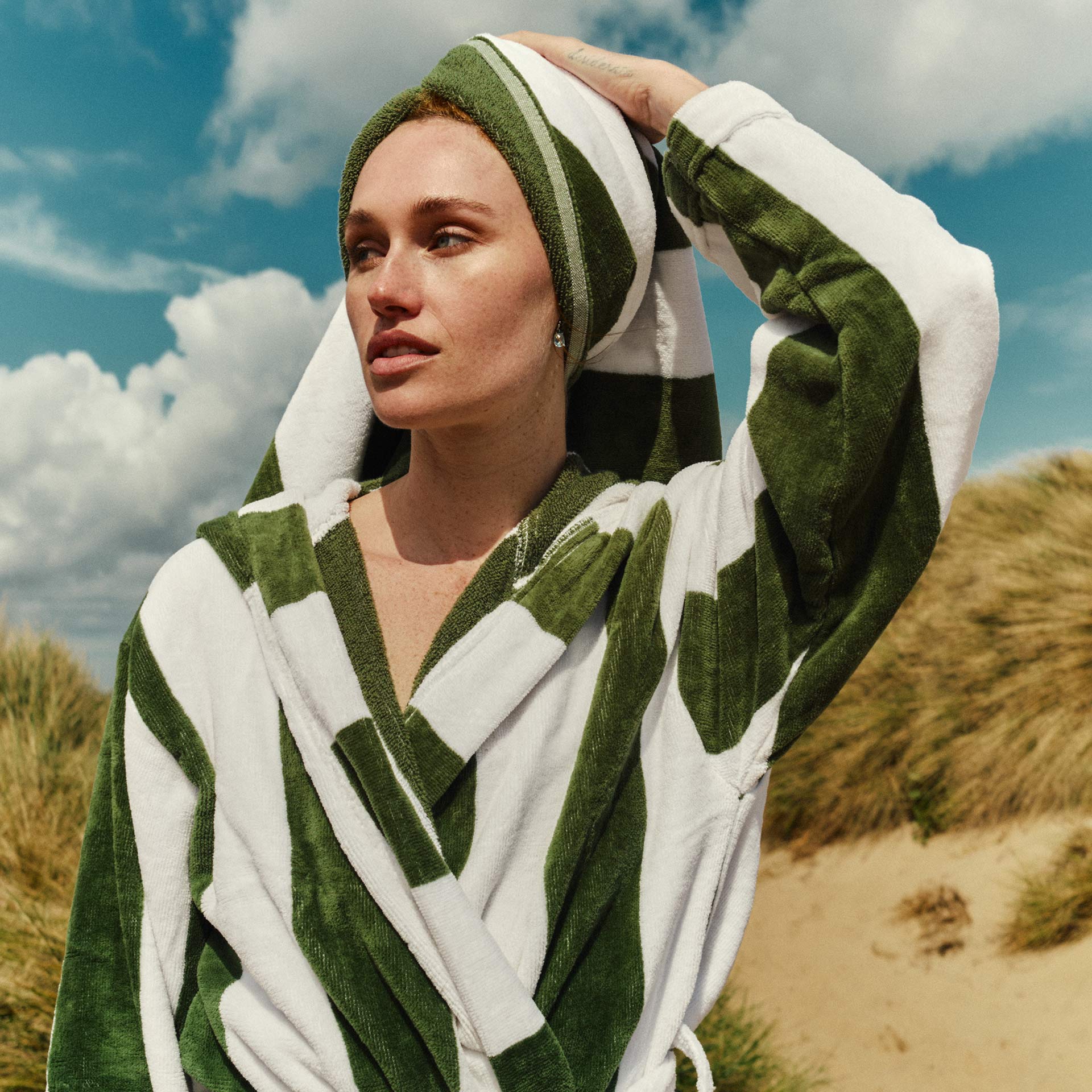 Cabana Beach Robe - Image 12