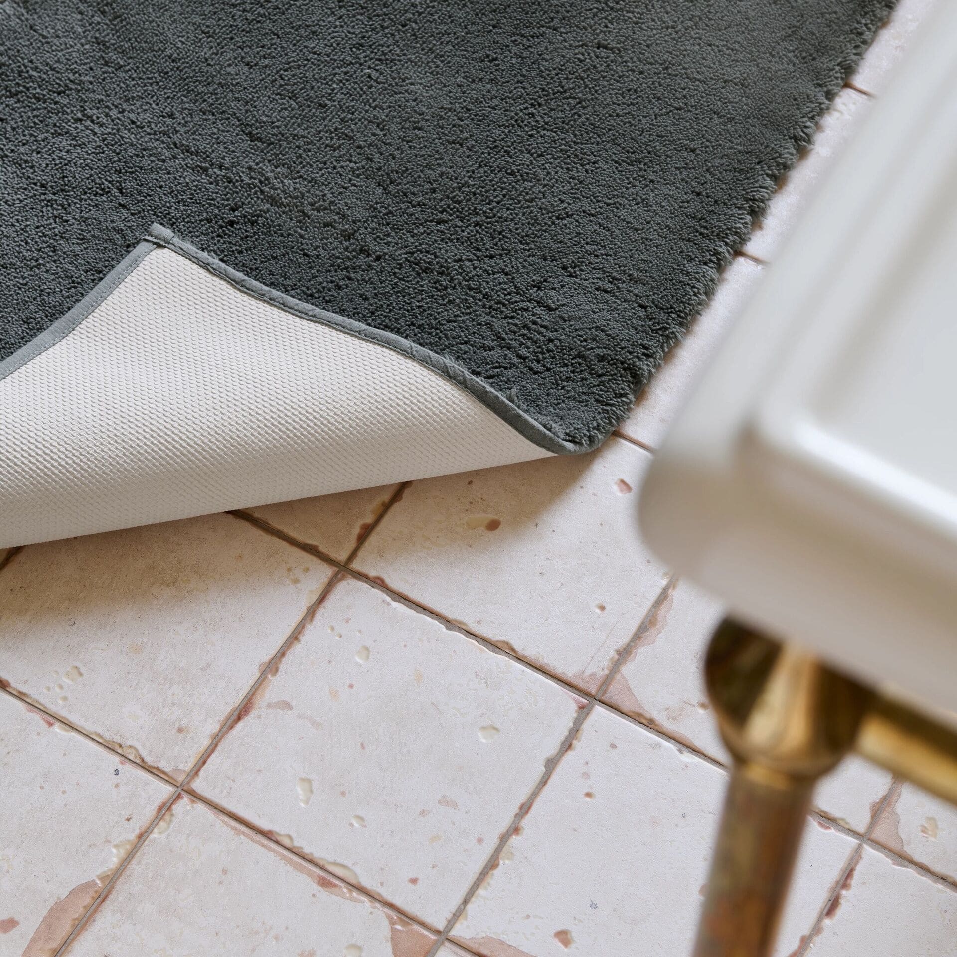 Deep Pile Rug - Image 5