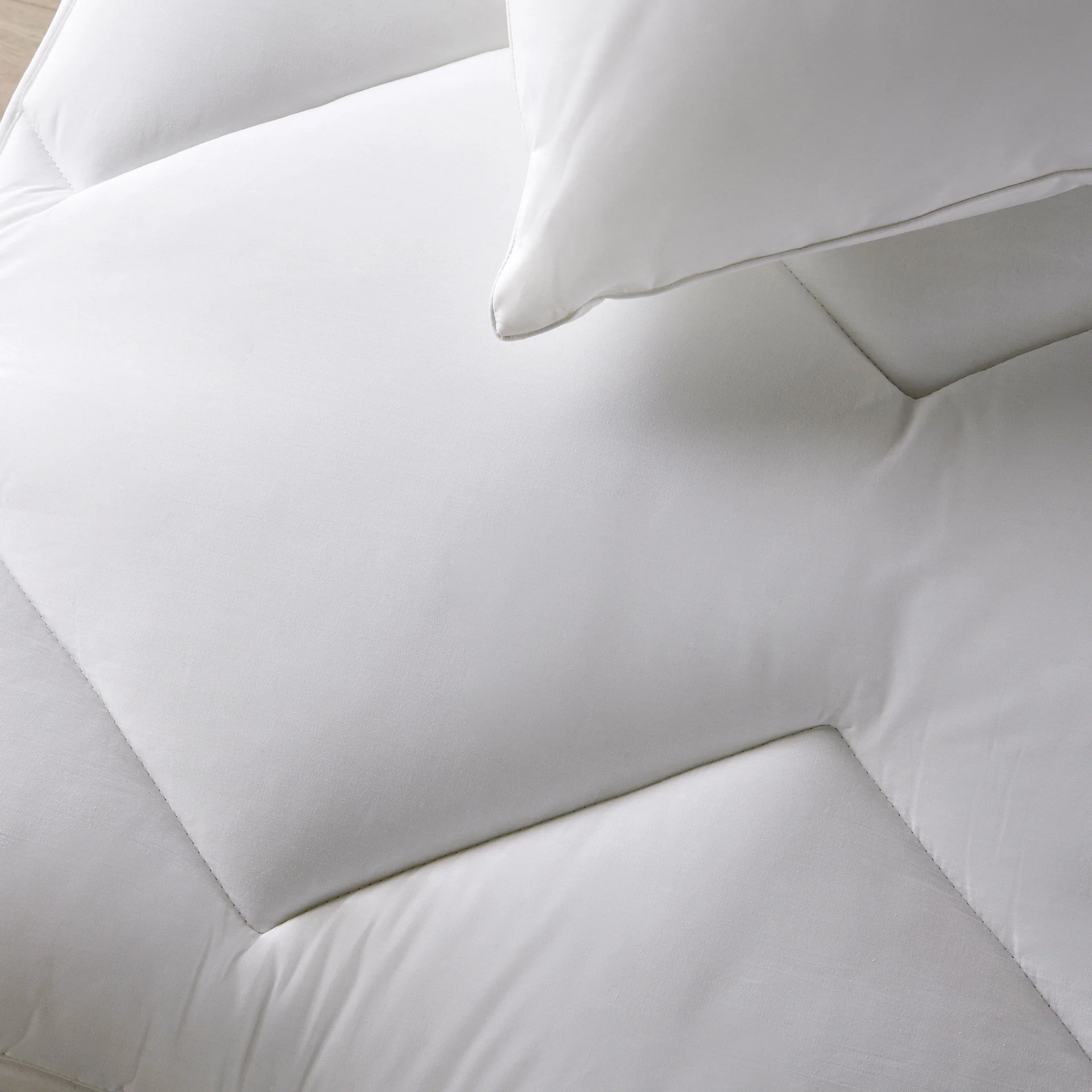 Luxury Mattress Topper - Image 3