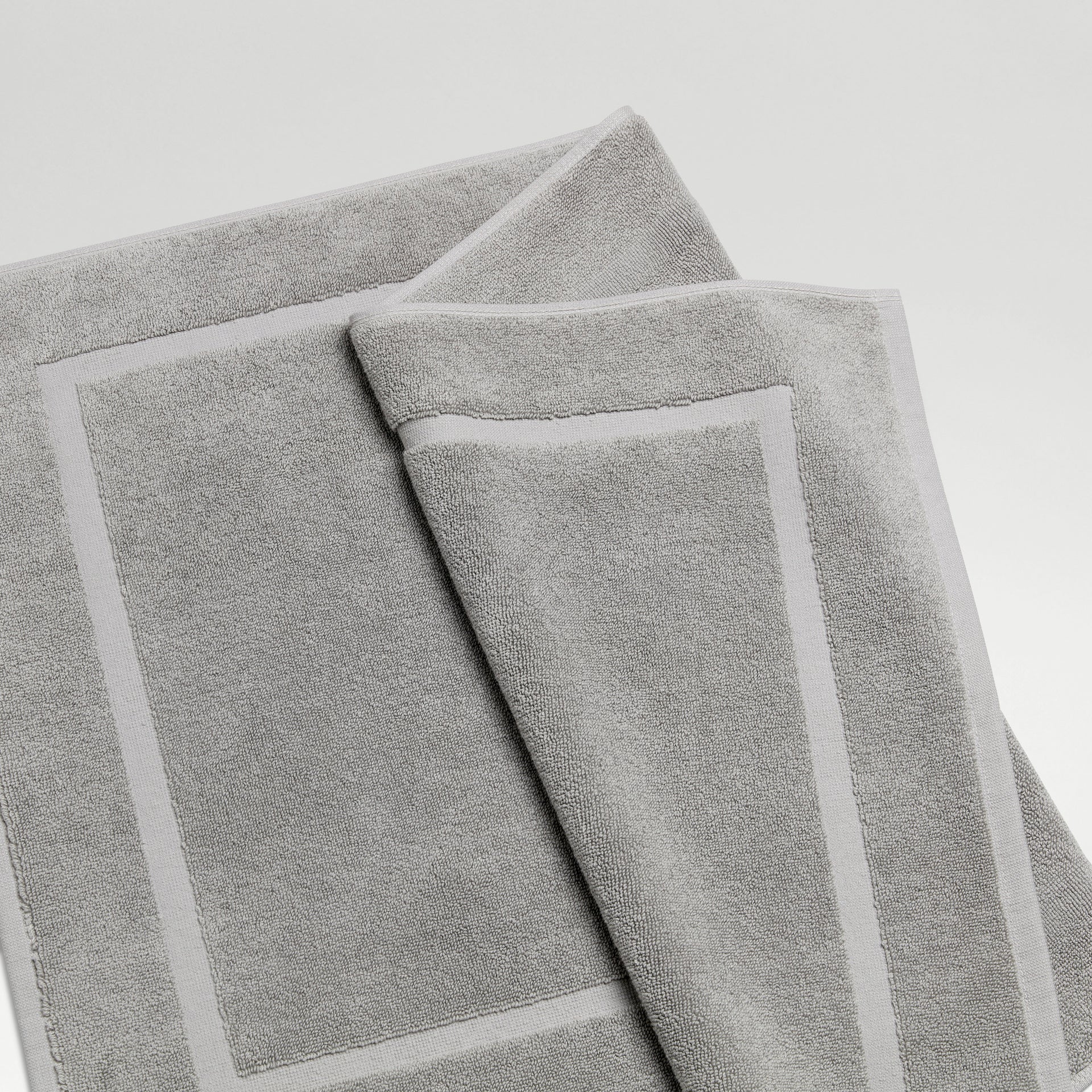 Renaissance Terry Bath Mat - Image 22