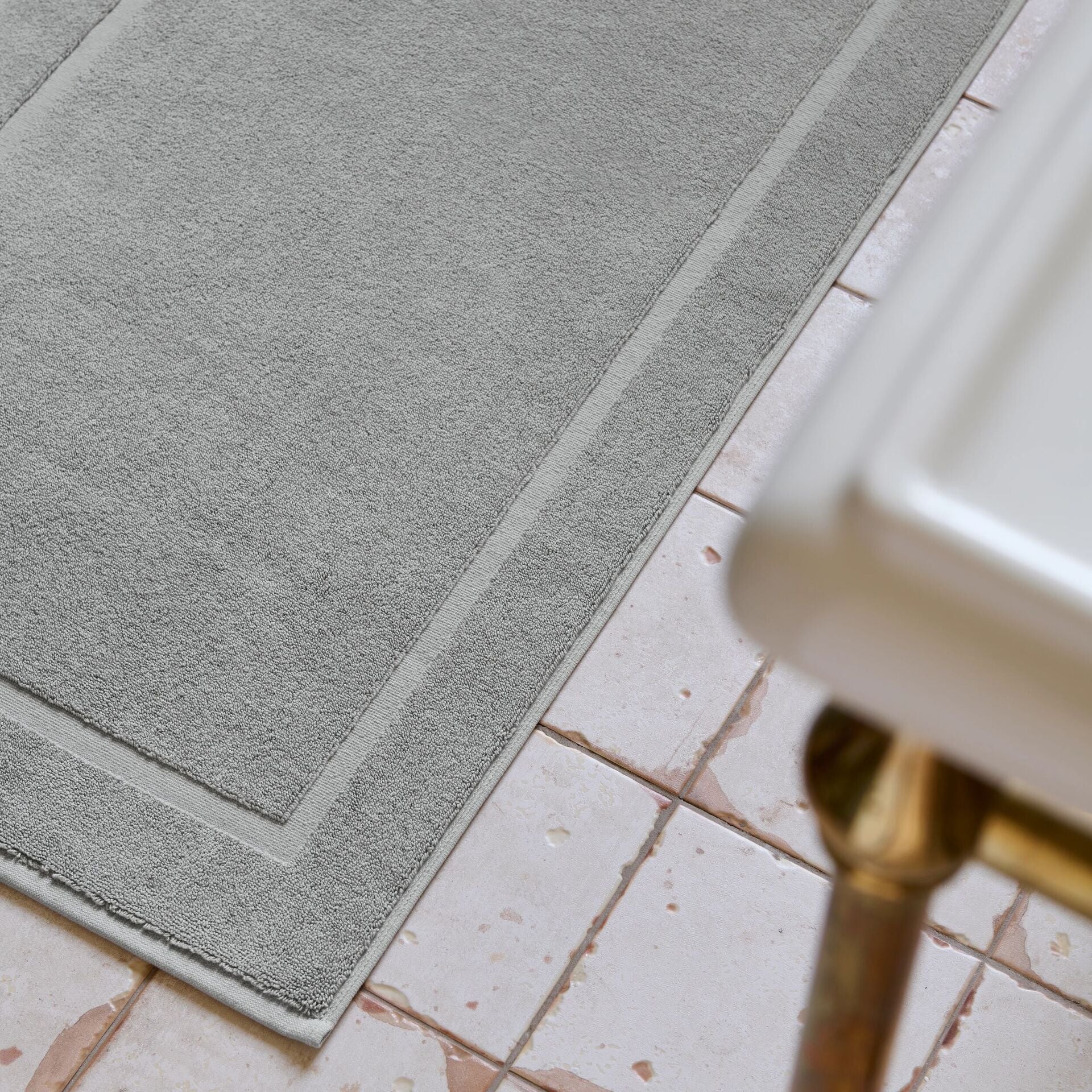 Renaissance Terry Bath Mat - Image 23