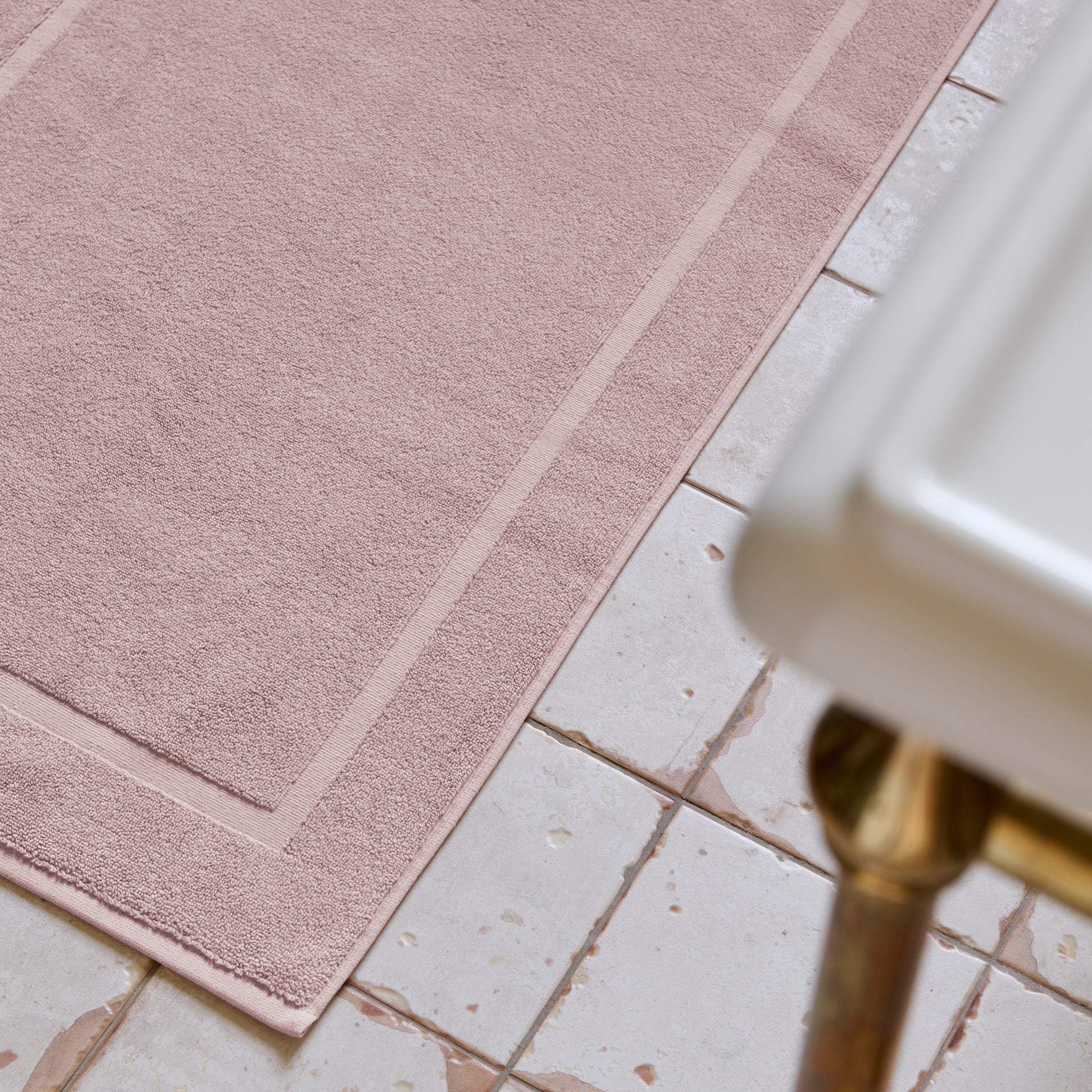 Renaissance Terry Bath Mat - Image 39