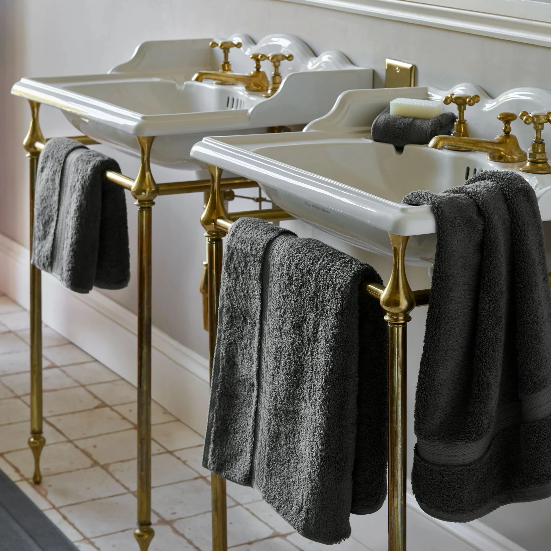 Renaissance Egyptian Cotton Towels - Image 6