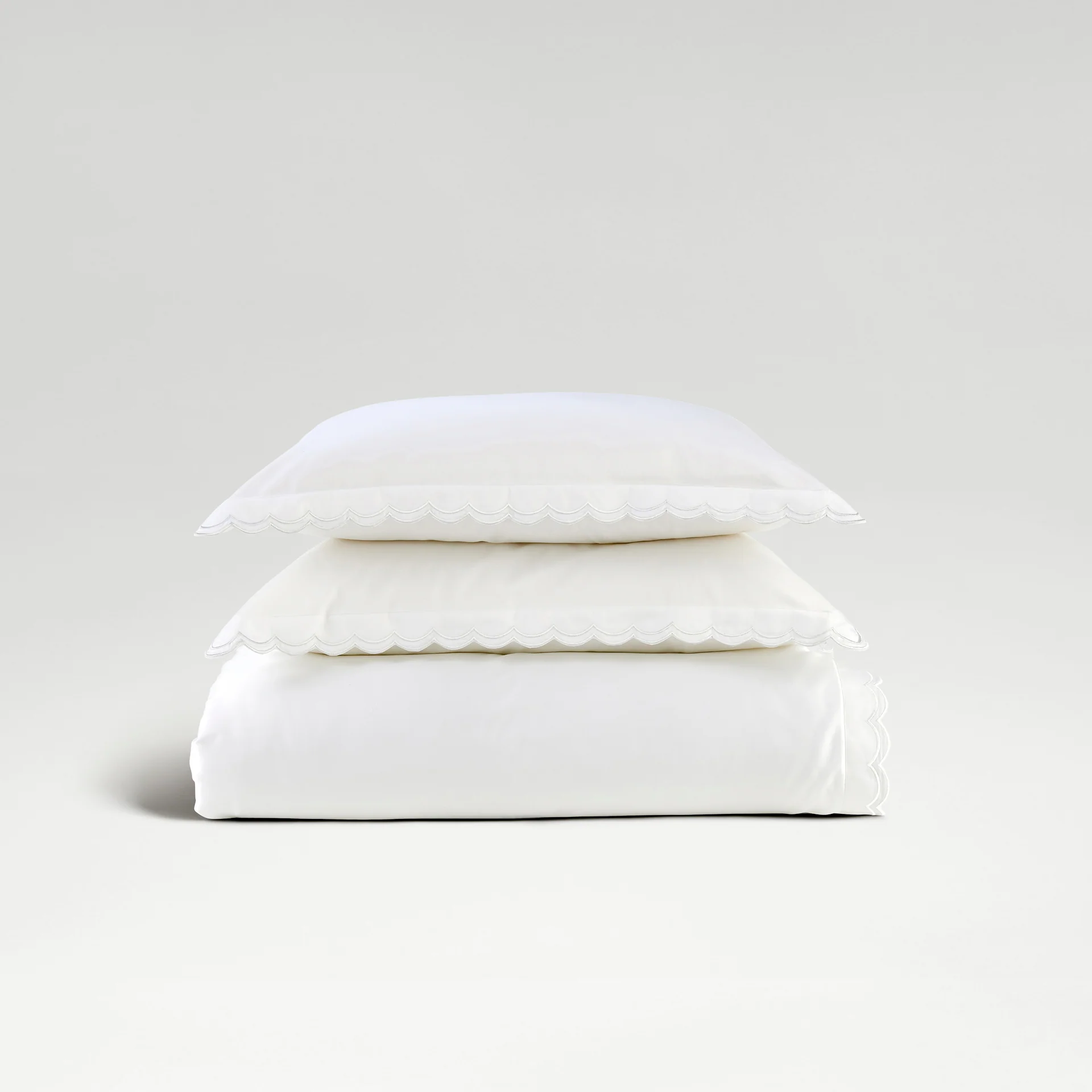 Scallop Edge Duvet Set - Image 18