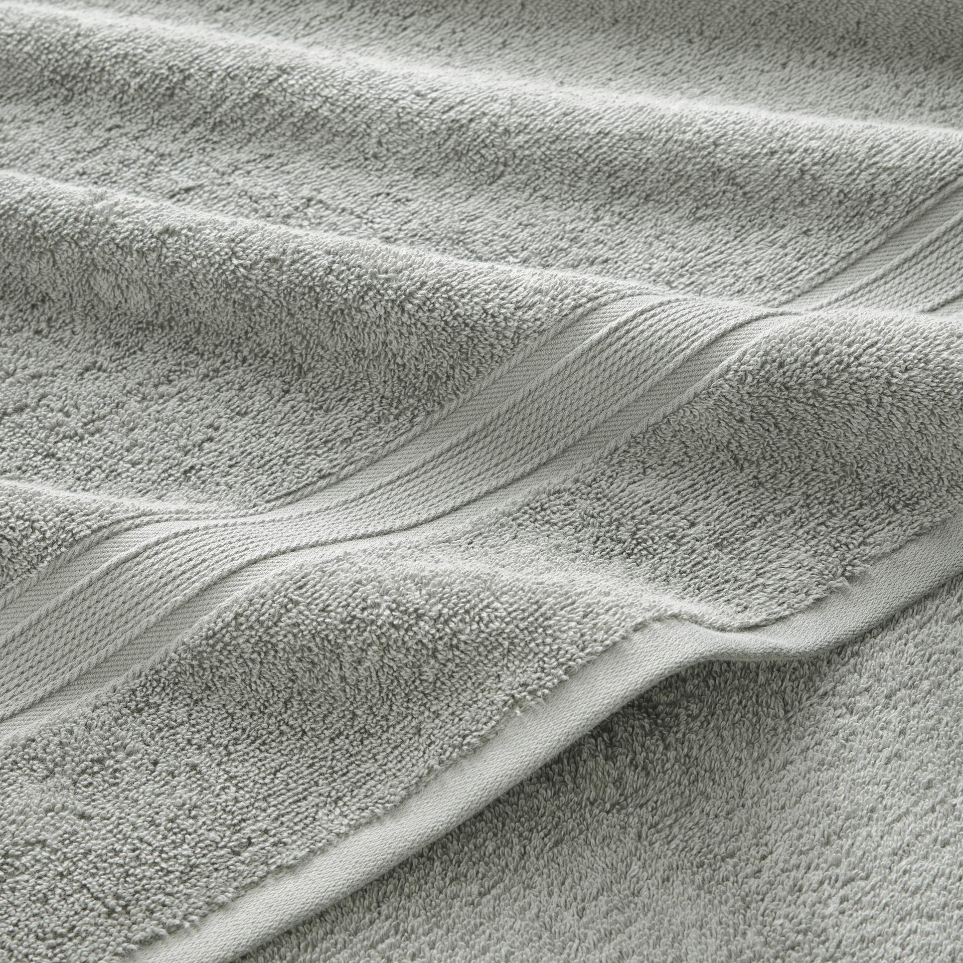 Serene Towels - Image 23