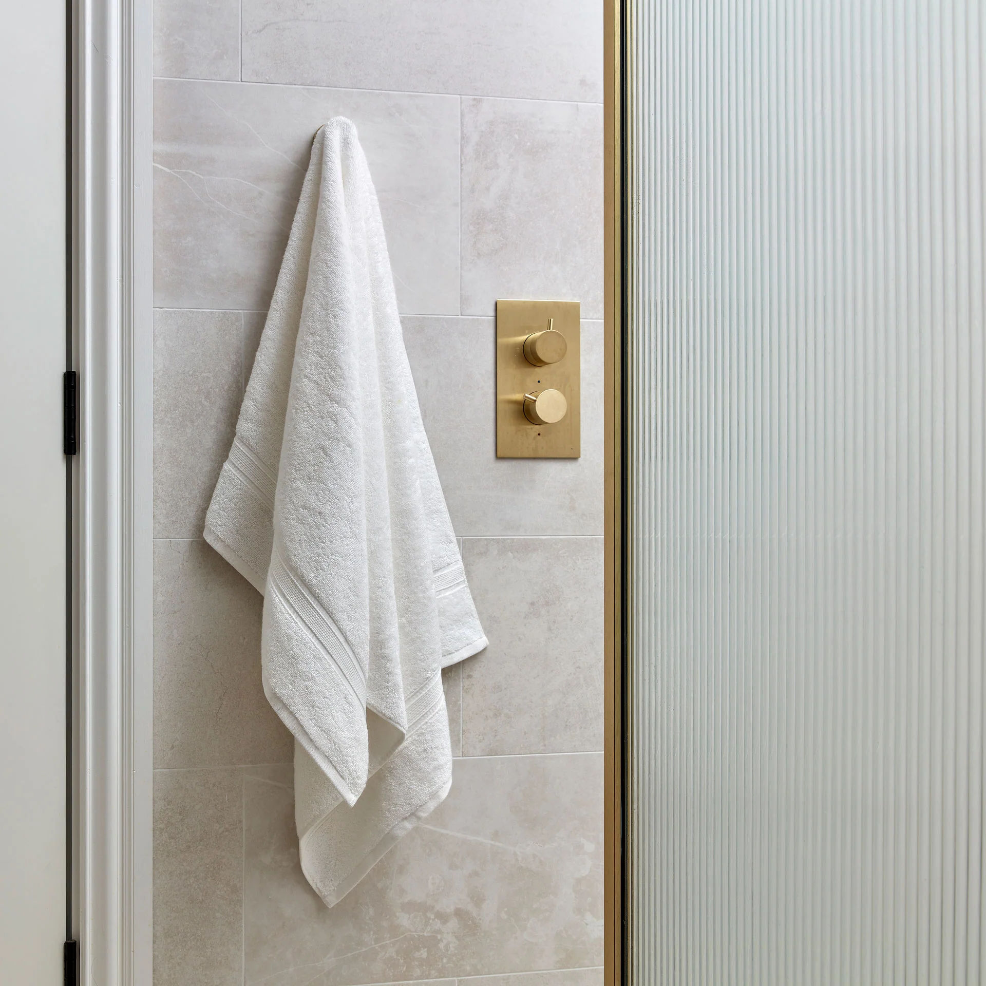 Serene Towels - Image 40