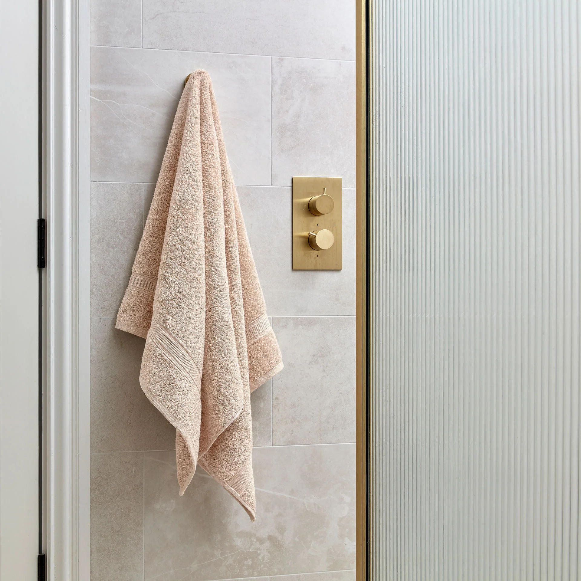 Serene Towels - Image 29