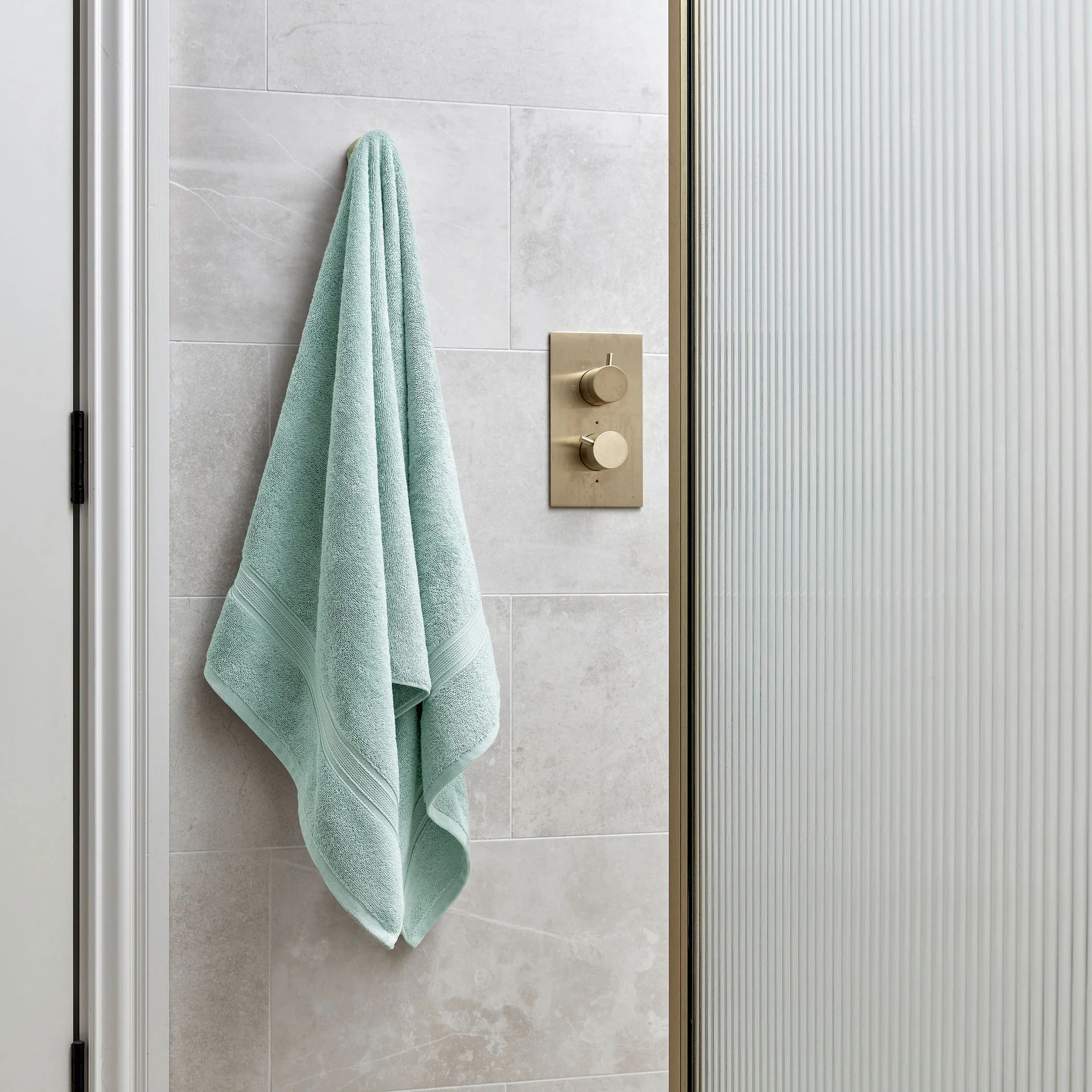 Serene Towels - Image 33