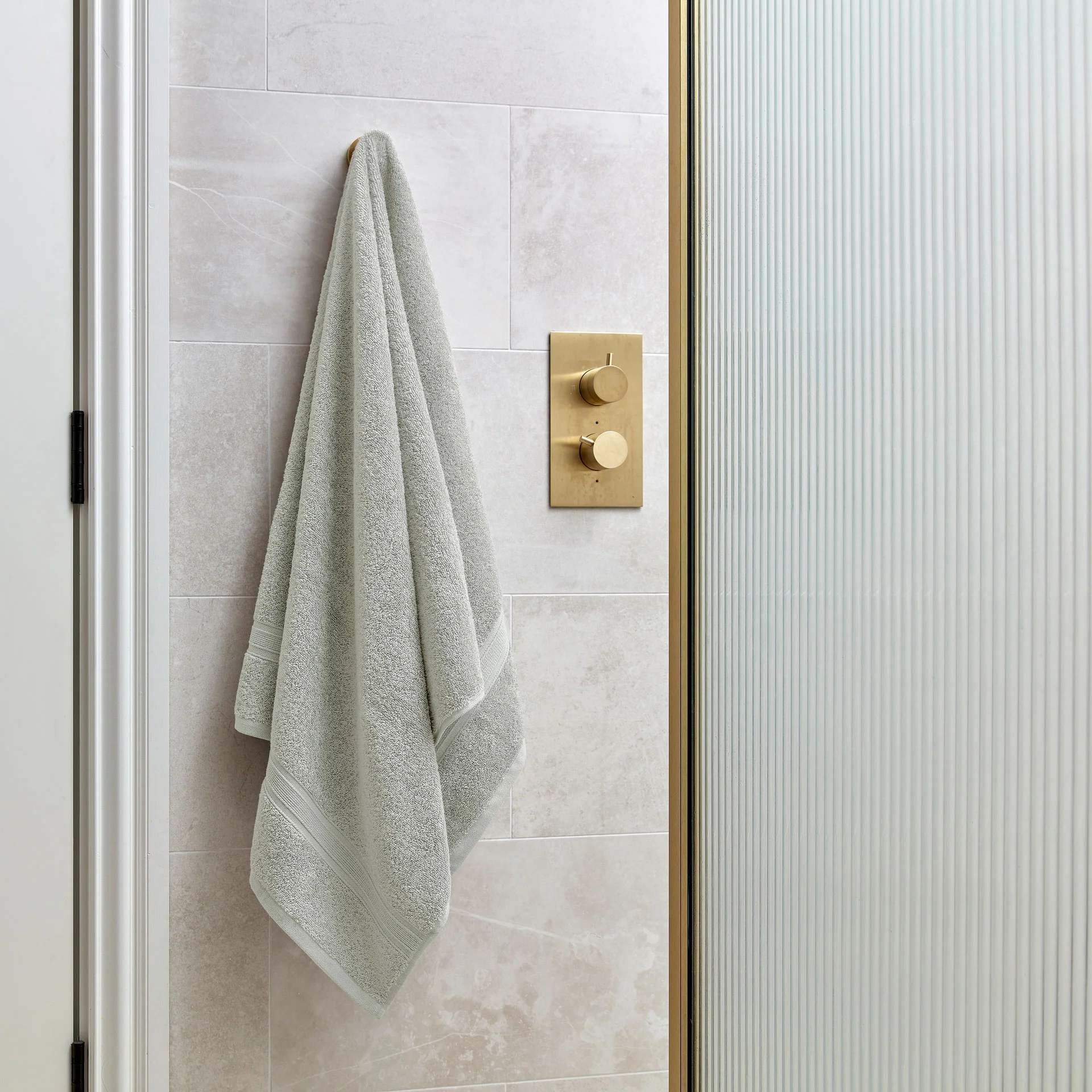 Serene Towels - Image 24